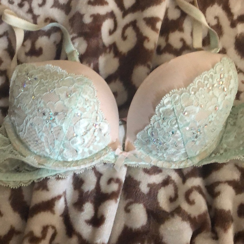 Victoria Secret Bra